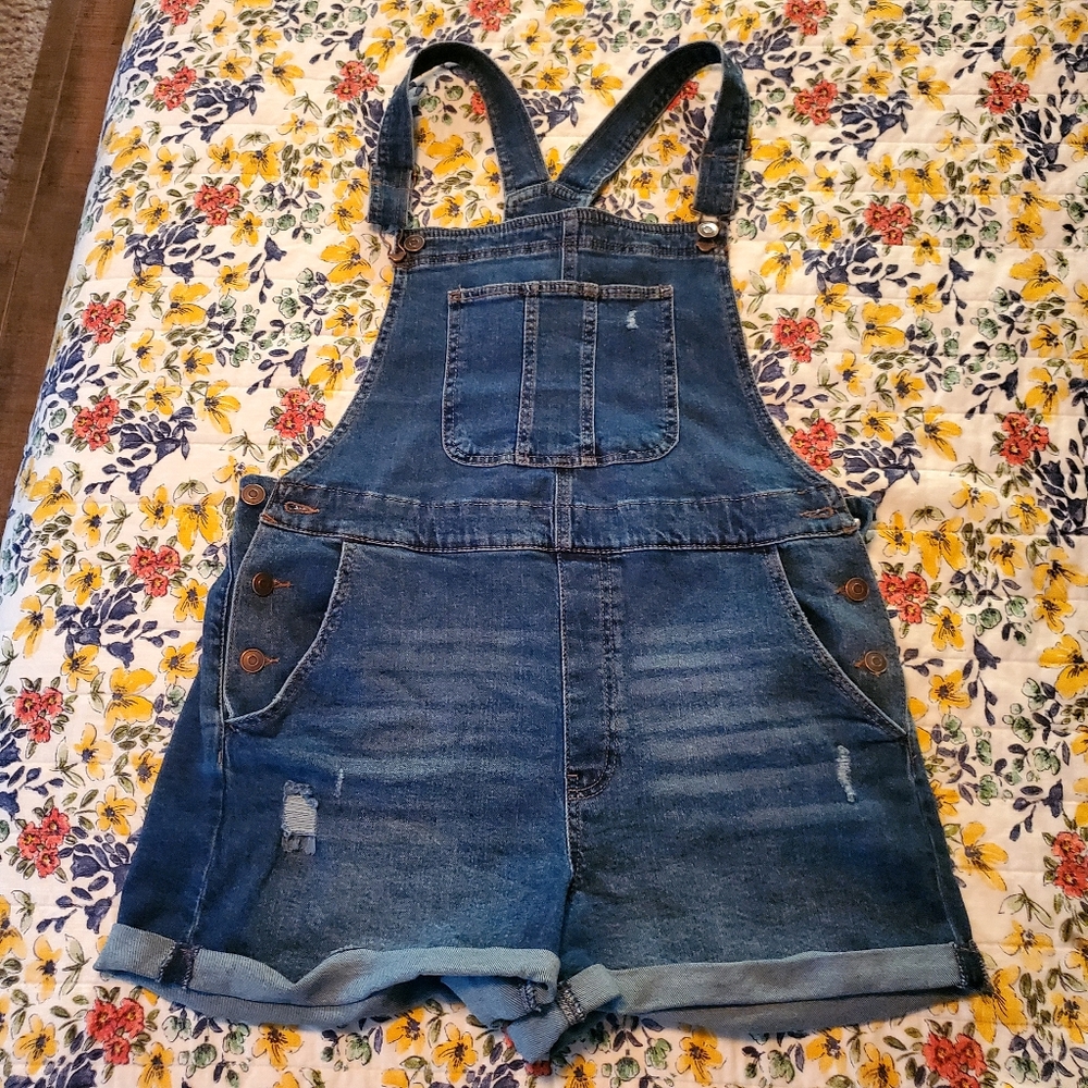Never worn short overalls